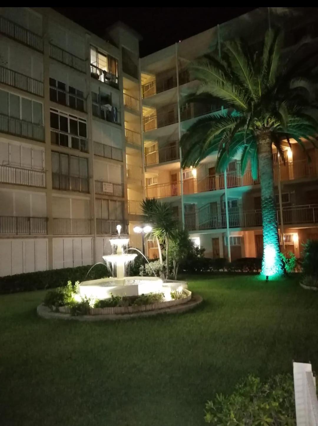 La Pineda De Salou Port Aventura Apartment Bagian luar foto